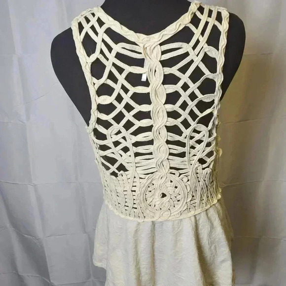 Free People Affairs‎ In Versailles Peplum,Macrame boho,hippiechic Tank SZ LARGE - Picture 6 of 9